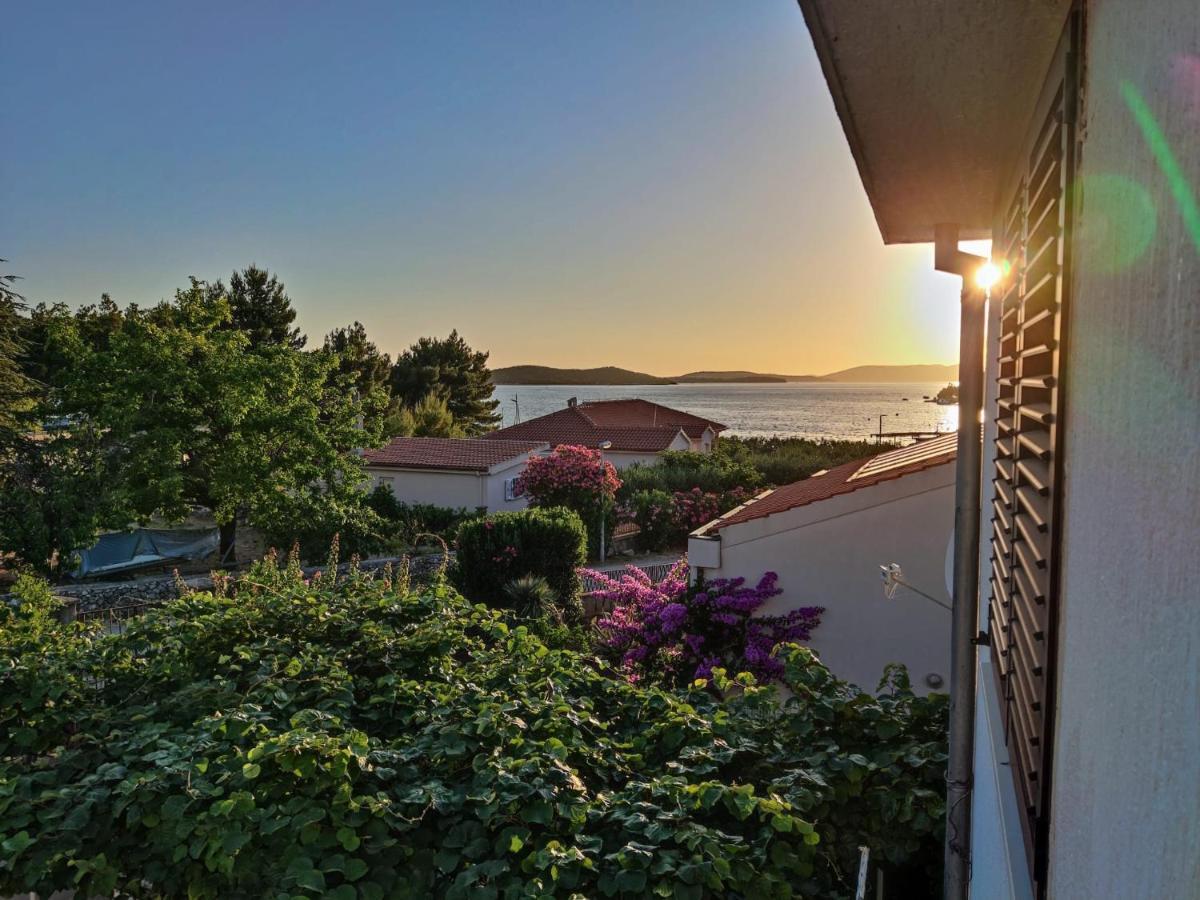 Fun&Sun Apartment Жаборич Екстериор снимка